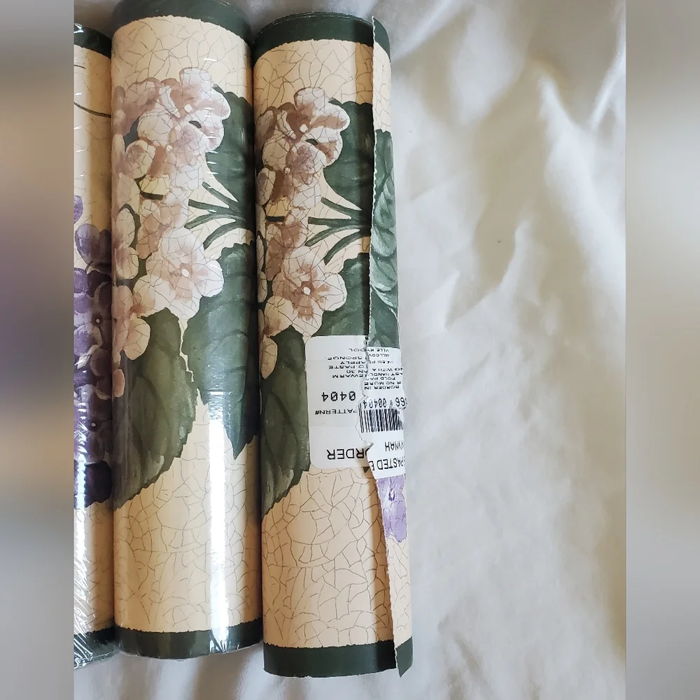 D. W. Wallcoverings Vtg Savannah Floral Wallpaper Border Purple Hydrangeas, New